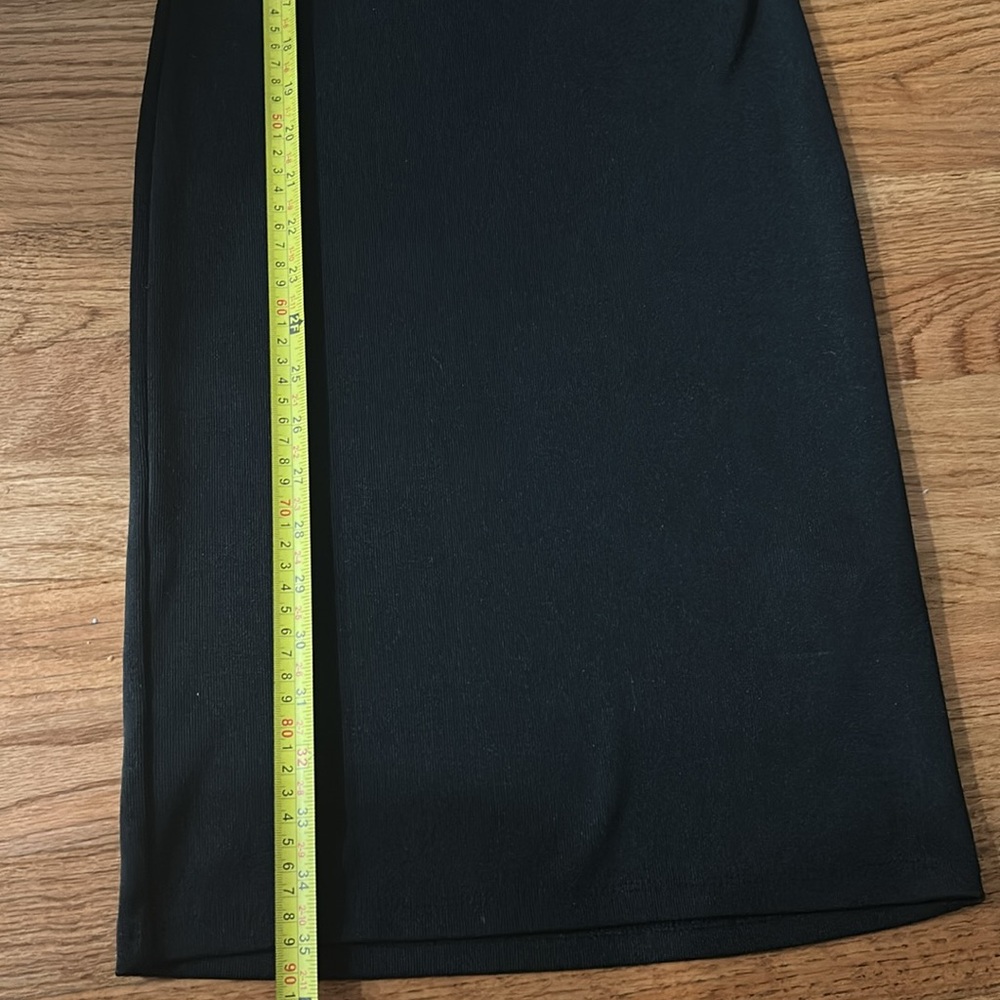 Forever 21 Black Stretchy Bodycon Midi Dress size Medium - Picture 9 of 10